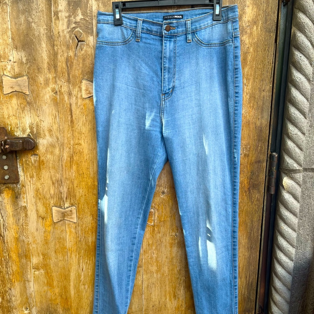 Fashion Nova Jeans